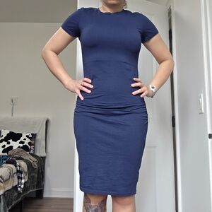Chic Navy Bodycon Dress